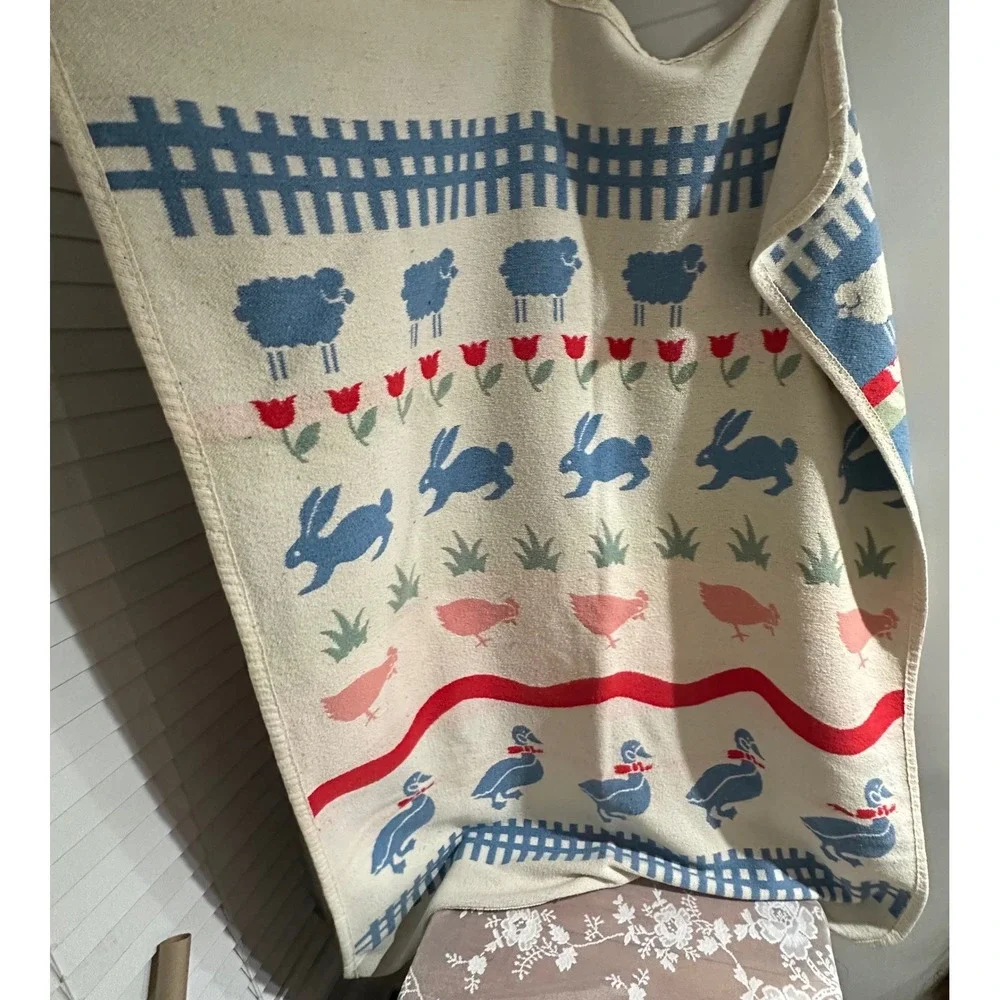 Vintage Farm Animal Blanket Blue Sheep Bunnies‎ Ducks Tulips Red White Trim Baby
